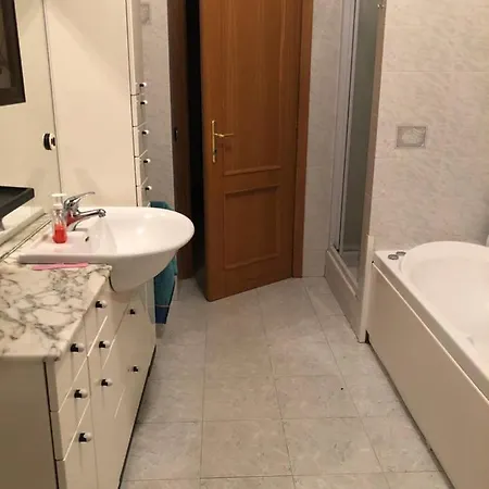 Da Alessandra Apartment Fondi